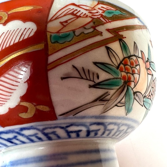 Antique Japanese Hand Painted Imari Footed Bowl 4.5” Diameter-White Red Blue - Picture 13 of 16